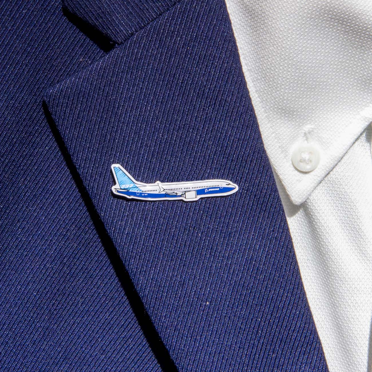 Boeing Illustrated 737 MAX Lapel Pin - Image 2