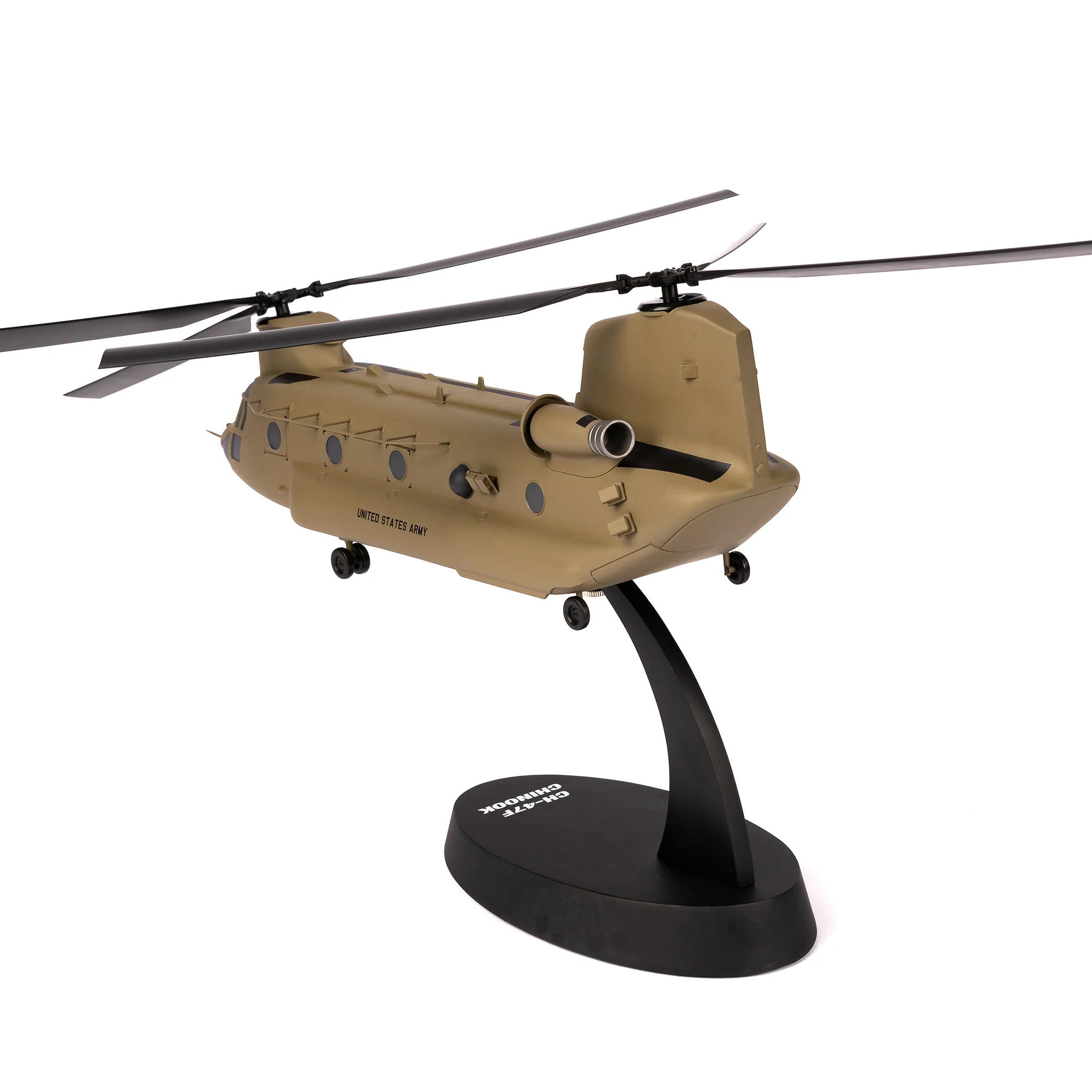 Boeing U.S. Army CH-47F Model 1:40 - Image 4
